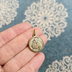 Vintage Dainty Saint St Antonio Protoggimi Medal Medallion Pendant Charm